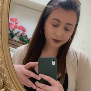 Meet your Posher, Ashlee